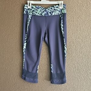 Tek Gear Kids Navy and Green Patterned Leggings